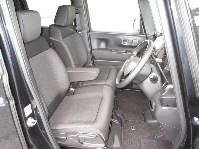 N-BOXカスタム ベースグレード 禁煙車ホンダセンシング純正9インチメモリーナビBluetoothドラレコETCRカメラワンオーナー W電動ドア USB接続 CMBS Dレコ 1オーナー ベンチシート オートエアコン スマートキ(16枚目)