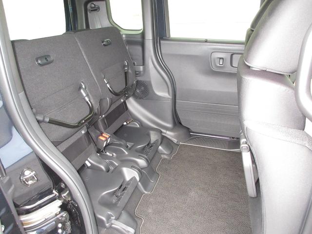 N-BOXカスタム ベースグレード 禁煙車ホンダセンシング純正9インチメモリーナビBluetoothドラレコETCRカメラワンオーナー W電動ドア USB接続 CMBS Dレコ 1オーナー ベンチシート オートエアコン スマートキ(18枚目)