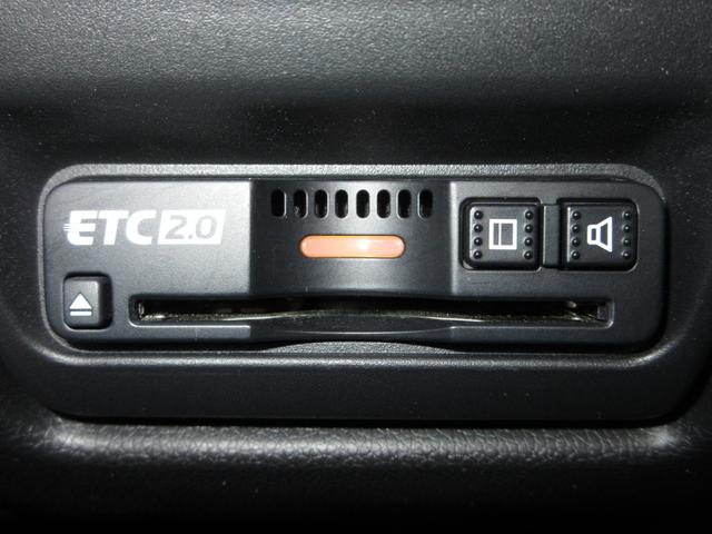 ステップワゴンスパーダ スパーダホンダセンシング　純正９インチメモリーナビＢｌｕｅｔｏｏｔｈＥＴＣＲカメラワンオーナー　盗難防止　助手席エアバッグ　ワンオーナ－　Ｗパワスラ　記録簿有　リアオートエアコン　地デジ　ＬＥＤライト　横滑り防止システム（12枚目）