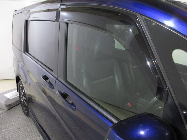 ステップワゴンスパーダ スパーダ・クールスピリットホンダセンシング　純正メモリーナビＢｌｕｅｔｏｏｔｈドラレコＥＴＣＲカメラワンオーナー　サイドエアバック　スマートキ　左右電動スライドドア　バックモニタ　Ｗエアコン　地ＴＶ　ナビ＆ＴＶ　三列シート　ＵＳＢ　ＡＡＣ　禁煙（12枚目）