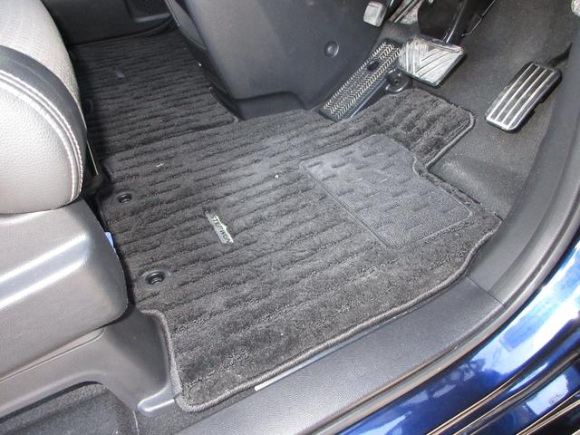 ステップワゴンスパーダ スパーダ・クールスピリットホンダセンシング　純正メモリーナビＢｌｕｅｔｏｏｔｈドラレコＥＴＣＲカメラワンオーナー　サイドエアバック　スマートキ　左右電動スライドドア　バックモニタ　Ｗエアコン　地ＴＶ　ナビ＆ＴＶ　三列シート　ＵＳＢ　ＡＡＣ　禁煙（13枚目）