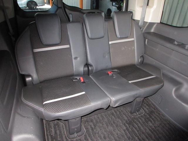 ステップワゴンスパーダ スパーダ・クールスピリットホンダセンシング　純正メモリーナビＢｌｕｅｔｏｏｔｈドラレコＥＴＣＲカメラワンオーナー　サイドエアバック　スマートキ　左右電動スライドドア　バックモニタ　Ｗエアコン　地ＴＶ　ナビ＆ＴＶ　三列シート　ＵＳＢ　ＡＡＣ　禁煙（16枚目）