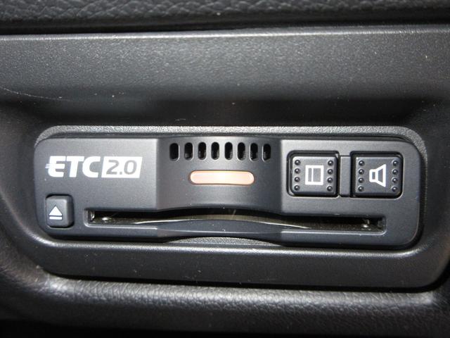 ステップワゴンスパーダ スパーダ・クールスピリットホンダセンシング　純正メモリーナビＢｌｕｅｔｏｏｔｈドラレコＥＴＣＲカメラワンオーナー　サイドエアバック　スマートキ　左右電動スライドドア　バックモニタ　Ｗエアコン　地ＴＶ　ナビ＆ＴＶ　三列シート　ＵＳＢ　ＡＡＣ　禁煙（23枚目）