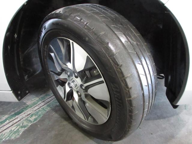 ステップワゴン G・EX ホンダセンシングパイオニアHDDナビETCワンオーナー シ-トヒ-タ- 横滑り防止装置 DVD再生可能 クルコン サイドカーテンエアバック ABS 地デジTV オートエアコン I-STOP スマキー(21枚目)