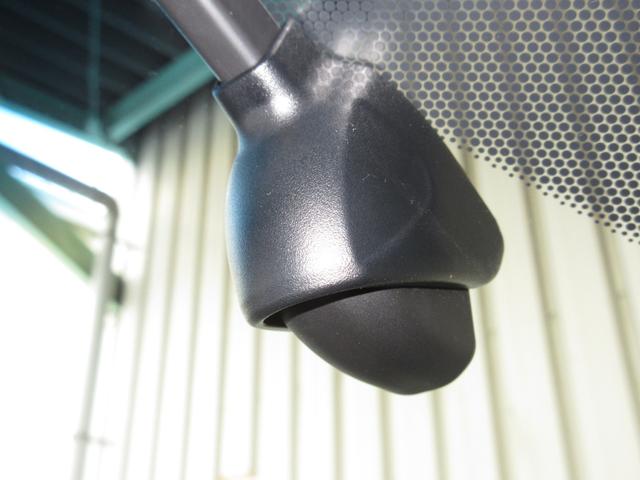 ステップワゴンスパーダ スパーダ・クールスピリットホンダセンシング　禁煙車　ワンオーナー　純正１０インチナビ　後席モニター　ミュージックサーバー　Ｂｌｕｅｔｏｏｔｈ　ＵＳＢ　フルセグ　リアカメラ　ＥＴＣ２．０　シートヒーター　両側電動ドア　ＬＥＤ　純正１７インチアルミ（7枚目）