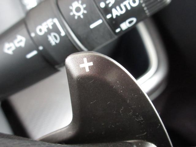 ステップワゴンスパーダ スパーダ・クールスピリットホンダセンシング　禁煙車　ワンオーナー　純正１０インチナビ　後席モニター　ミュージックサーバー　Ｂｌｕｅｔｏｏｔｈ　ＵＳＢ　フルセグ　リアカメラ　ＥＴＣ２．０　シートヒーター　両側電動ドア　ＬＥＤ　純正１７インチアルミ（21枚目）