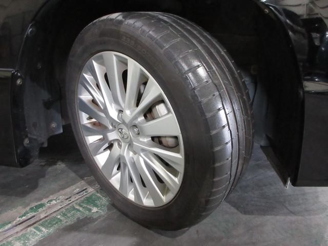 ヴェルファイア ２．４Ｚ　／ワンオーナー／禁煙車／純正ＨＤＤナビ／バックカメラ／ＥＴＣ／フルセグＴＶ／ＣＤ／ミュージックサーバー／Ｂｌｕｅｔｏｏｔｈオーディオ／後席モニター／片側電動スライドドア／カーテンエアバッグ／サンルーフ（20枚目）