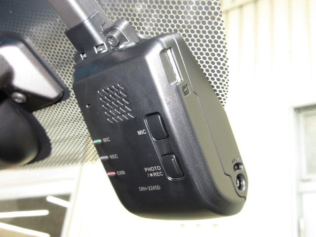 フリードハイブリッド ハイブリッド・Ｇブラックスタイル　ホンダセンシング純正メモリーナビＢｌｕｅｔｏｏｔｈドラレコＥＴＣＲカメラワンオーナー　Ｗ電動ドア　禁煙　衝突軽減ブレーキ　オートクルーズコントロール　ドライブレコーダー　シートヒータ　盗難防止装置（5枚目）