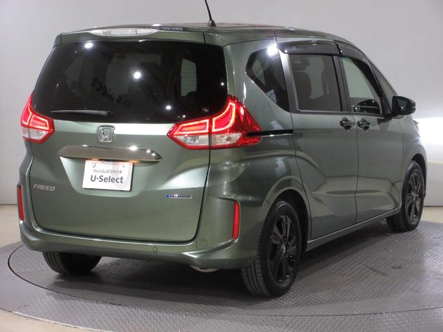 フリードハイブリッド ハイブリッド・Ｇブラックスタイル　ホンダセンシング純正メモリーナビＢｌｕｅｔｏｏｔｈドラレコＥＴＣＲカメラワンオーナー　Ｗ電動ドア　禁煙　衝突軽減ブレーキ　オートクルーズコントロール　ドライブレコーダー　シートヒータ　盗難防止装置（8枚目）