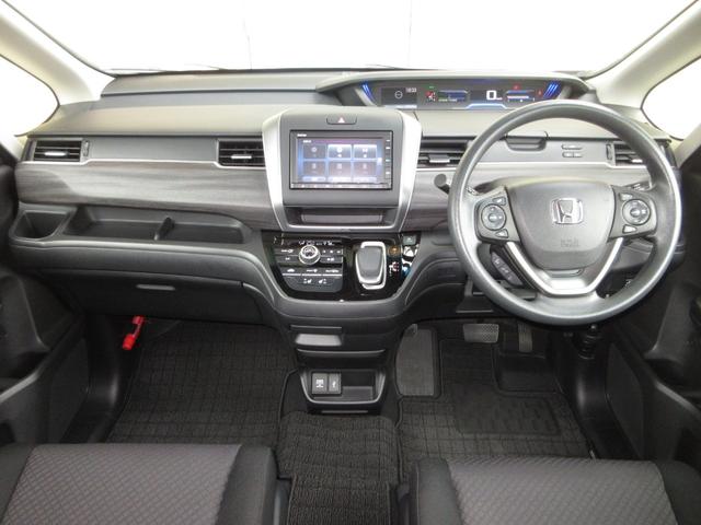 フリードハイブリッド ハイブリッド・Ｇブラックスタイル　ホンダセンシング純正メモリーナビＢｌｕｅｔｏｏｔｈドラレコＥＴＣＲカメラワンオーナー　Ｗ電動ドア　禁煙　衝突軽減ブレーキ　オートクルーズコントロール　ドライブレコーダー　シートヒータ　盗難防止装置（11枚目）