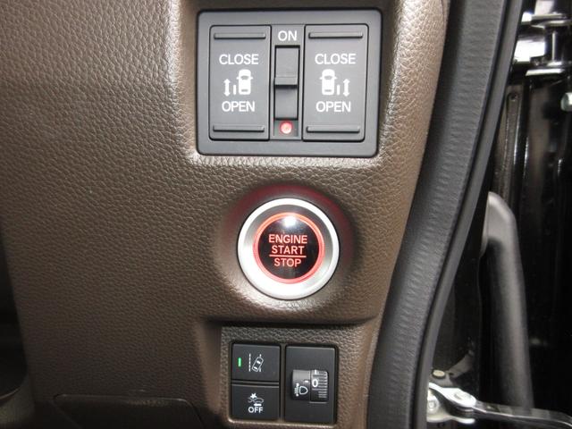 N-BOX L・ターボ ホンダセンシング純正メモリーナビBluetoothドラレコETCRカメラワンオーナー シ-トヒ-タ- Aライト AAC 衝突軽減ブレーキ 禁煙 Bカメラ LED ワンオーナー車 整備記録簿 地デジ(11枚目)