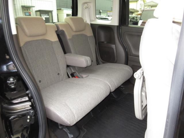 N-BOX L・ターボ ホンダセンシング純正メモリーナビBluetoothドラレコETCRカメラワンオーナー シ-トヒ-タ- Aライト AAC 衝突軽減ブレーキ 禁煙 Bカメラ LED ワンオーナー車 整備記録簿 地デジ(16枚目)