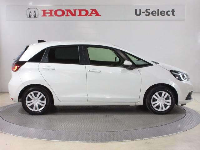 フィット ホーム　禁煙車ホンダセンシング純正９インチメモリーナビＢｌｕｅｔｏｏｔｈドラレコＥＴＣＲカメラワンオーナー　衝突軽減　リアカメラ　ソナー　ＵＳＢ接続　ＡＡＣ　横滑り防止機能　サイドエアバック　ワンオーナー車（8枚目）