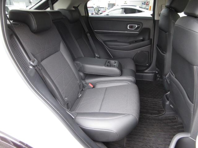 ヴェゼル e:HEVZ ホンダセンシングホンダコネクトディスプレイBluetoothドラレコETCRカメラワンオーナー 衝突回避支援ブレーキ機能 1オナ スマキ Pトランク フルオートエアコン Dレコ エアバッグ 記録簿付(18枚目)