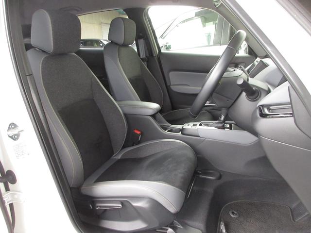 フィット RS 当社元試乗車 禁煙車 純正9インチナビ フルセグ Bluetooth ドラレコ USB バックカメラ LEDヘッドライト オートライト 16インチアルミホイール ETC2.0 サイドカーテンエアバック(17枚目)