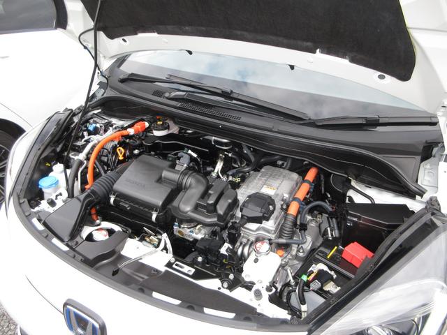 フィット e:HEVホーム 禁煙車ホンダセンシングホンダコネクトディスプレイBluetoothドラレコETCRカメラワンオーナー 前後誤発進抑制機能 クリソナ マルチビュー 助手席エアバッグ 運転席エアバッグ 1オナ USB接続(3枚目)