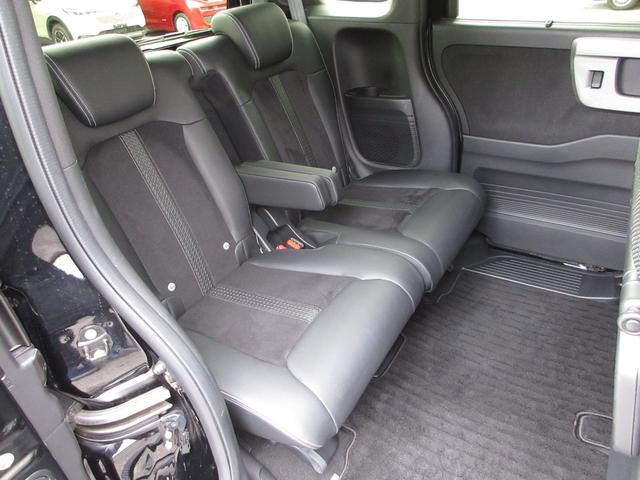 Ｎ－ＢＯＸカスタム Ｌターボスタイル＋ブラック　ホンダセンシング純正８インチメモリーナビＢｌｕｅｔｏｏｔｈドラレコＥＴＣＲカメラワンオーナー　ターボエンジン　コーナーセンサ　スマ－トキ－　エアバック　横滑り防止機能　ナビ＆ＴＶ　Ｄレコ　ＵＳＢ接続（17枚目）