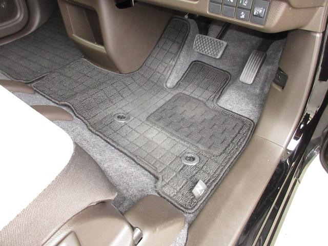 N-WGN Lホンダセンシング ワンオーナー 禁煙車 タイヤ新品 純正メモリーナビ Bluetooth ETC リヤカメラ ETC 誤発進抑制 シートヒータ オートライト 横滑り防止機能 USBポート パーキングセンサー キーフリー(17枚目)