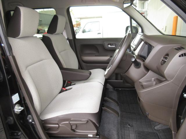 N-WGN Lホンダセンシング ワンオーナー 禁煙車 タイヤ新品 純正メモリーナビ Bluetooth ETC リヤカメラ ETC 誤発進抑制 シートヒータ オートライト 横滑り防止機能 USBポート パーキングセンサー キーフリー(18枚目)
