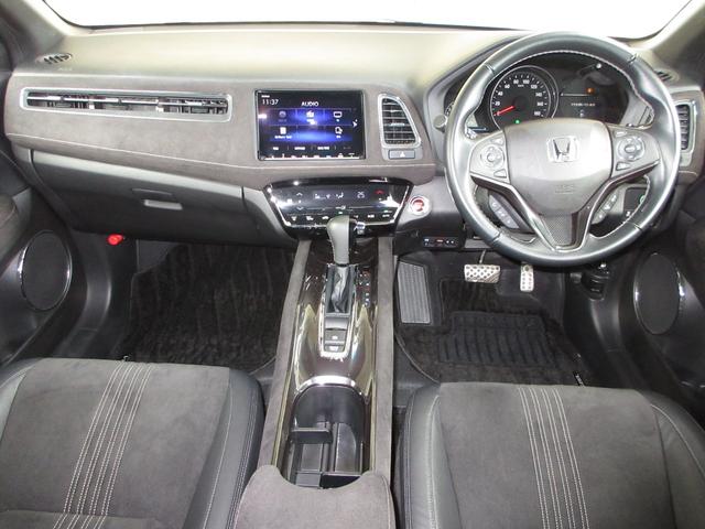 ヴェゼル RS・ホンダセンシング ワンオーナー 禁煙車 純正8インチナビ/リアカメラ ETC シートヒーター パドルシフト パーキングセンサー ブレーキホールド機能/電子P サイドカーテンSRS 18インチアルミ LEDオートライト(8枚目)