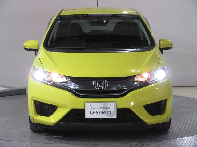 フィットハイブリッド Ｌパッケージ　Ｕ－Ｓｅｌｅｃｔ稲城オープン　純正メモリーナビＥＴＣＲカメラ　禁煙　ナビ＆ＴＶ　地デジフルセグＴＶ　サイドエアバック　ＤＶＤ再生　ＬＥＤ　ＥＣＯＮ　バックカメラ　クルーズコントロール　ＡＵＴＯエアコン（5枚目）