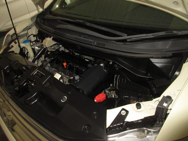 ステップワゴン GインターナビEセレクション 純正メモリーナビドラレコETCRカメラワンオーナー ナビTV 地デジ 記録簿 3列シート アイドリングストップ搭載 禁煙車 クルーズコントロール オートエアコン DVD パワーウインドウ ABS PW(3枚目)