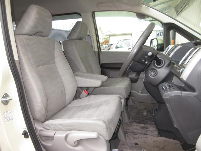 ステップワゴン GインターナビEセレクション 純正メモリーナビドラレコETCRカメラワンオーナー ナビTV 地デジ 記録簿 3列シート アイドリングストップ搭載 禁煙車 クルーズコントロール オートエアコン DVD パワーウインドウ ABS PW(14枚目)