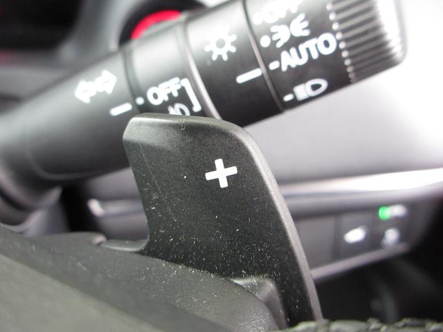 ヴェゼル e:HEVZ 雹害車両になります。ホンダセンシングホンダコネクトディスプレイBluetoothETCRカメラワンオーナー 衝突回避支援ブレーキ機能 パノラミックビューモニター 1オナ スマキ Pトランク(15枚目)