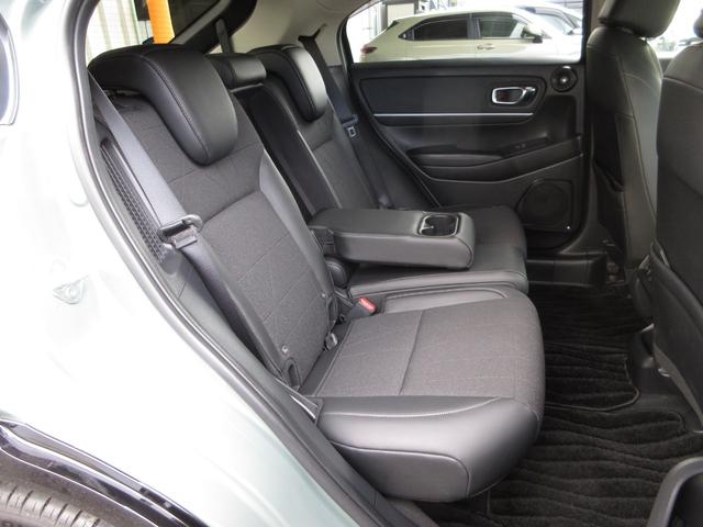 ヴェゼル e:HEVZ 雹害車両になります。ホンダセンシングホンダコネクトディスプレイBluetoothETCRカメラワンオーナー 衝突回避支援ブレーキ機能 パノラミックビューモニター 1オナ スマキ Pトランク(19枚目)