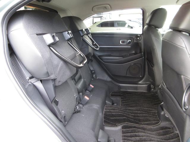 ヴェゼル e:HEVZ 雹害車両になります。ホンダセンシングホンダコネクトディスプレイBluetoothETCRカメラワンオーナー 衝突回避支援ブレーキ機能 パノラミックビューモニター 1オナ スマキ Pトランク(20枚目)