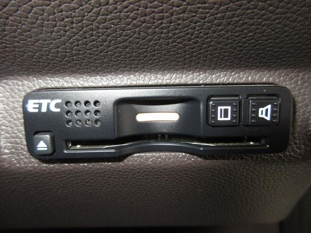 フリードハイブリッド ハイブリッド・Gホンダセンシング 純正ナビ・Rカメラ・1オーナー・禁煙車・LEDヘッドライト・両側電動スライド・ミュージックプレイヤー接続・衝突軽減・レーンアシスト・前車追従・3列シート・ウォークスルー・スマートキー・ETC・1年保証(10枚目)