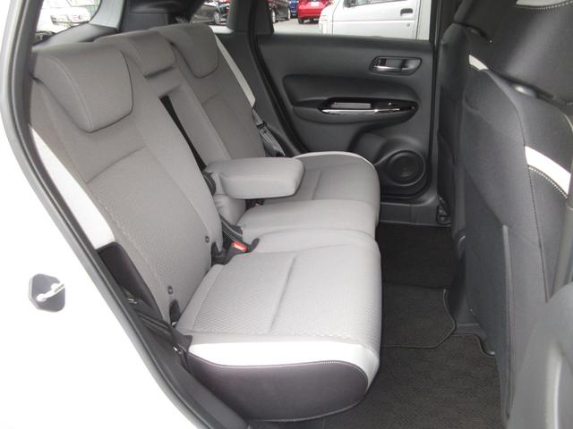 フィット e:HEVクロスター ワンオーナー 禁煙 1年保証 点検整備付 4WD 9インチメモリーナビ フルセグTV BTオーディオ接続 ミュージックサーバー 前後録画タイプドラレコ ETC2.0 ヒーター付ドアミラー スマートキー(26枚目)