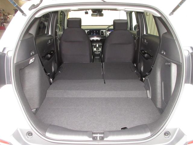 フィット e:HEVクロスター ワンオーナー 禁煙 1年保証 点検整備付 4WD 9インチメモリーナビ フルセグTV BTオーディオ接続 ミュージックサーバー 前後録画タイプドラレコ ETC2.0 ヒーター付ドアミラー スマートキー(29枚目)