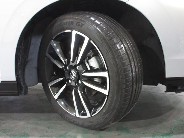 フィット e:HEVRS 元当社社有車 禁煙車 ワンオーナー 純正9インチナビ/リアカメラ ETC USB パドルシフト ブレーキホールド機能/電子パーキング LEDオートライト サイドカーテンエアバッグ 16インチアルミ(22枚目)