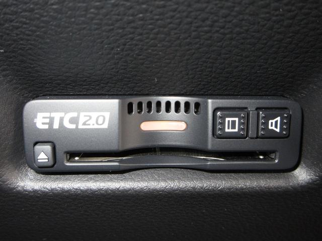 フィット ホーム 禁煙車ホンダセンシングホンダコネクトディスプレイBluetoothドラレコETCRカメラワンオーナー 全周囲カメラ 記録簿 衝突軽減 リアカメラ ソナー USB接続 AAC 横滑り防止機能 スマキー(15枚目)