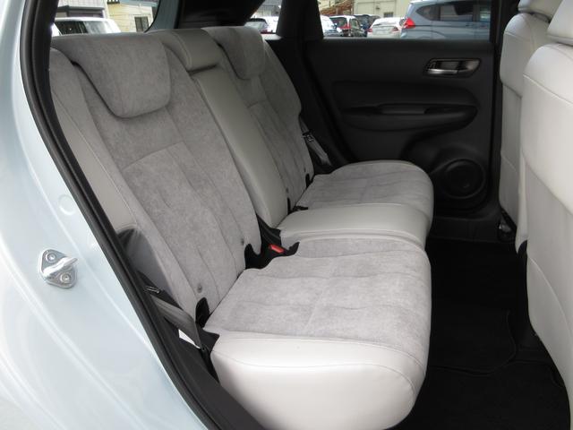 フィット ホーム 禁煙車ホンダセンシングホンダコネクトディスプレイBluetoothドラレコETCRカメラワンオーナー 全周囲カメラ 記録簿 衝突軽減 リアカメラ ソナー USB接続 AAC 横滑り防止機能 スマキー(21枚目)