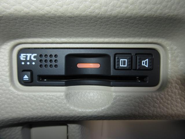 N-BOX G・Lホンダセンシング 純正メモリーナビBluetoothETCRカメラ レーダブレーキ Aストップ ESC キーフリーシステム LEDライト フルセグ対応 バックM TVナビ USB スマートキー クルコン 両席エアバック(16枚目)