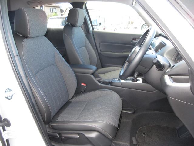 フィット e:HEVホーム 禁煙車ホンダセンシング純正9インチメモリーナビBluetoothドラレコETCRカメラワンオーナー 前後誤発進抑制機能 クリソナ 助手席エアバッグ 運転席エアバッグ 1オナ アイドリングストップ(16枚目)