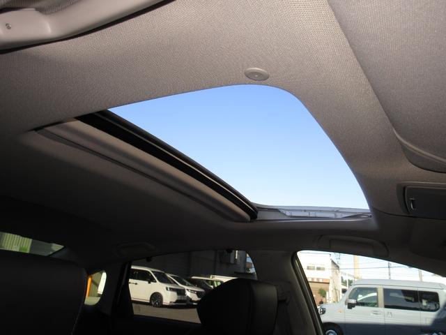 アコード ＥＸ　純正メモリーナビＢｌｕｅｔｏｏｔｈドラレコＥＴＣＲカメラワンオーナー　カーテンエアバッグ　禁煙　イモビ　追突軽減ブレーキ　オートエアコン　ＬＥＤヘッドライト　パワ－シ－ト　横滑り防止装置　スマキー（16枚目）