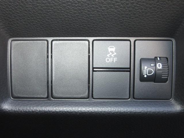 フィット e:HEVホームブラックスタイル 禁煙車ホンダセンシング純正9インチメモリーナビBluetoothドラレコETCRカメラワンオーナー オートライト Bカメラ 1オーナー LEDライト クリアランスソナー サイドSRS VSA ABS(18枚目)