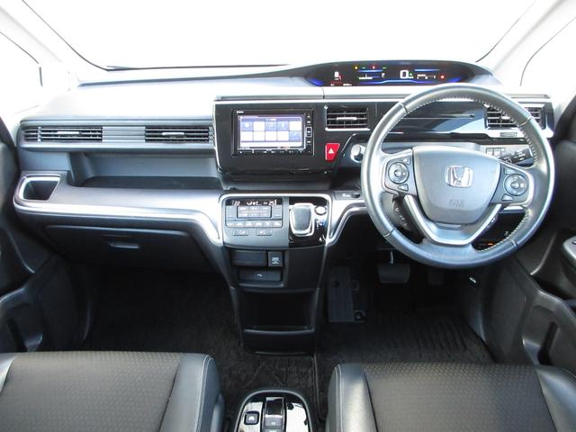 ステップワゴンスパーダ e:HEVスパーダG・EXホンダセンシング ホンダセンシング純正メモリーナビBluetoothドラレコETCRカメラワンオーナー エアバック 地デジ クルコン サイドエアバッグ シ-トヒ-タ- 衝突軽減システム 1オーナー スマキー 禁煙(2枚目)
