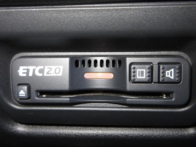 ステップワゴンスパーダ e:HEVスパーダG・EXホンダセンシング ホンダセンシング純正メモリーナビBluetoothドラレコETCRカメラワンオーナー エアバック 地デジ クルコン サイドエアバッグ シ-トヒ-タ- 衝突軽減システム 1オーナー スマキー 禁煙(18枚目)