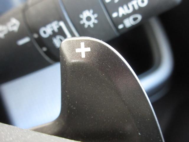 ステップワゴンスパーダ スパーダホンダセンシング　純正メモリーナビＢｌｕｅｔｏｏｔｈドラレコＥＴＣＲカメラワンオーナー　盗難防止　助手席エアバッグ　ワンオーナ－　Ｗパワスラ　記録簿有　地デジ　サイドエアバッグ　ＬＥＤライト　横滑り防止システム　スマ鍵（20枚目）