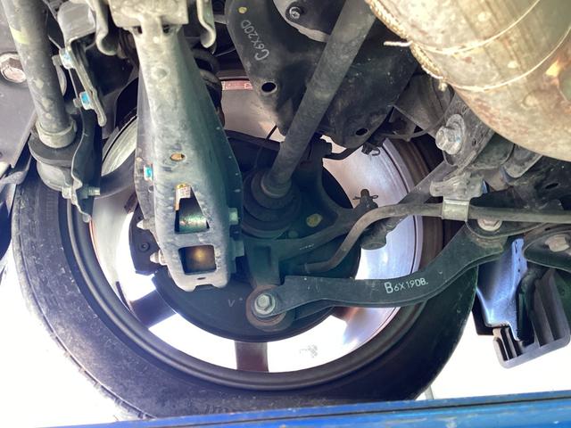 ＷＲＸ ＳＴＩ ＳＴＩ　／１８インチアルミ・ＴＥ３７ＳＬ／コンチネンタル・ＥＸＴＲＥＭＥＣＯＮＴＡＣＴ／ＨＫＳ車高調／フジツボマフラー／カロッツェリアナビ／Ｂｌｕｅｔｏｏｔｈ／音楽録音再生／ＣＤ／ＥＴＣ２．０／パワーシート／（39枚目）