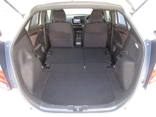 フィット RSホンダセンシング 純正メモリーナビBluetoothドラレコETCRカメラワンオーナー LEDヘッド オートクルーズコントロール Dレコ Bカメラ オートエアコン アイドリングストップ スマートキー 地デジTV ABS(18枚目)