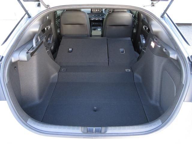 シビック e:HEVEX 禁煙車ホンダセンシングホンダコネクトディスプレイBluetoothドラレコETCRカメラワンオーナー 衝突被害軽減ブレーキ Bカメラ シートヒーター フルセグ LEDヘッドライト パーキングセンサー(20枚目)