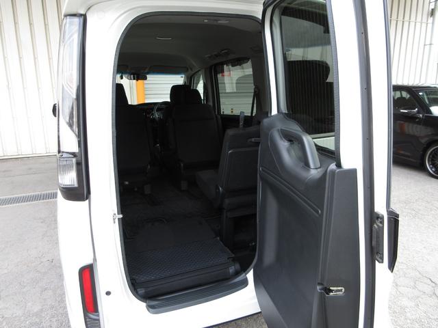 ステップワゴンスパーダ e:HEVスパーダGホンダセンシング 純正10インチメモリーナビBluetoothドラレコETCRカメラワンオーナー クリアランスソナー LEDライト ドライブレコーダ セキュリティアラーム カーテンエアバック 横滑り防止装置 Bカメラ(17枚目)