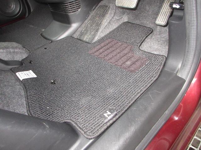 N-BOX G SSパッケージ ・プレミアムディープロッソパール ・平成27年1月登録 ・走行3万5千キロ ・車検整備付 ・ナビ ・リアカメラ ・ETC ・両側電動スライドドア ・Bluetooth AUDIO ・禁煙 ・1年保証(14枚目)