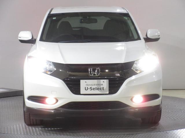 ヴェゼル ハイブリッドX・ホンダセンシング センシングレスカロッツェリアメモリーナビETCRカメラ シ-トヒ-タ- 記録簿 横滑防止 禁煙 スマ-トキ- クルコン ETC車載器 サイドエアバック キーレスエントリー ABS DVD再生 ワンセグ(10枚目)