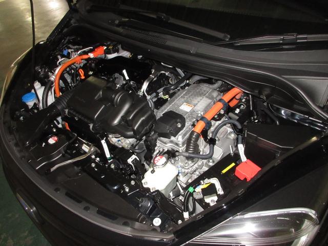 フィット e:HEVホームブラックスタイル 禁煙車ホンダセンシングホンダコネクトディスプレイBluetoothドラレコRカメラETCワンオーナー 全周囲カメラ オートライト Bカメラ 1オーナー LEDライト クリアランスソナー サイドSRS(18枚目)